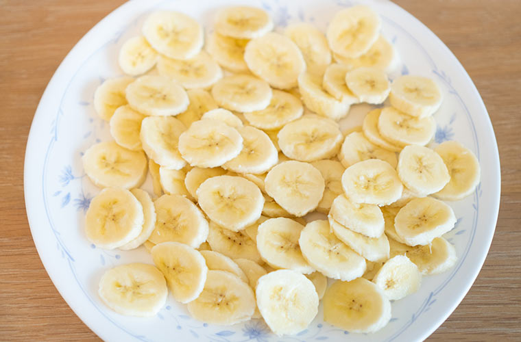 バナナチップスを作る